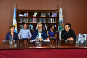 Gober y gabinete 3