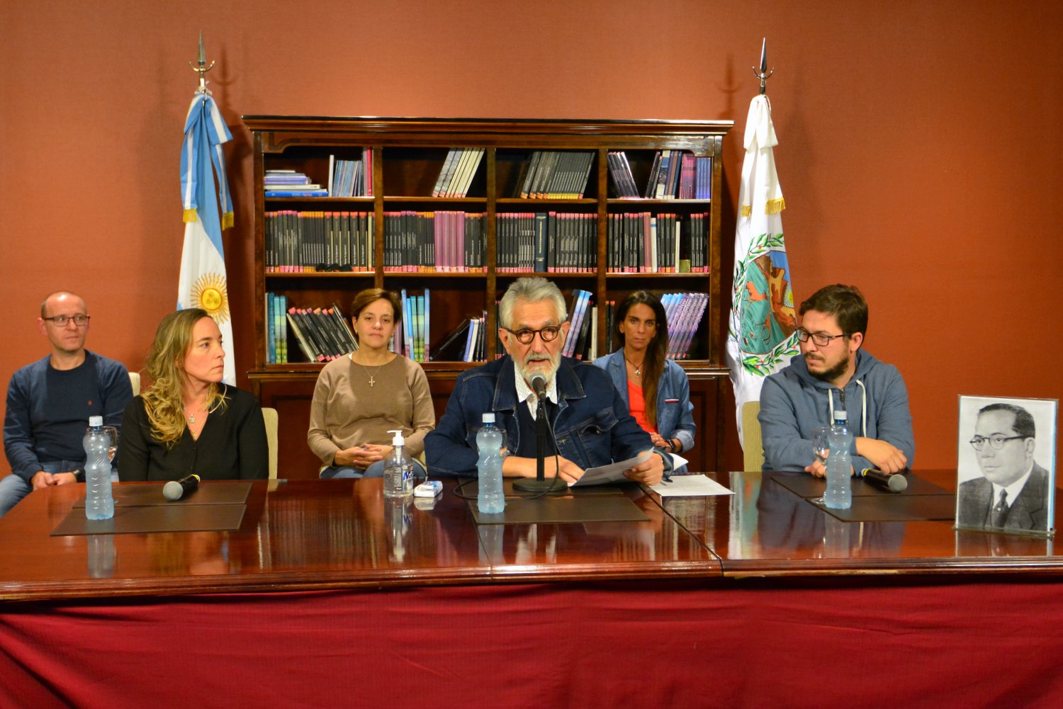 Gober y gabinete