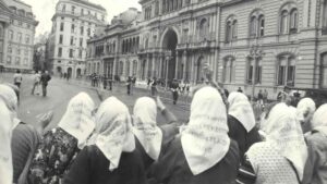 Madres de la Plaza