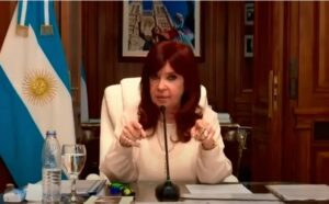 Cristina-Kirchner-declarando-2