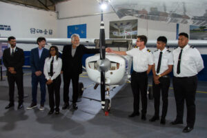 gobernador esc. aviación