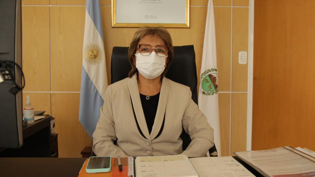 ministra de salud rosa davila
