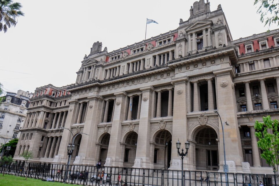tribunales