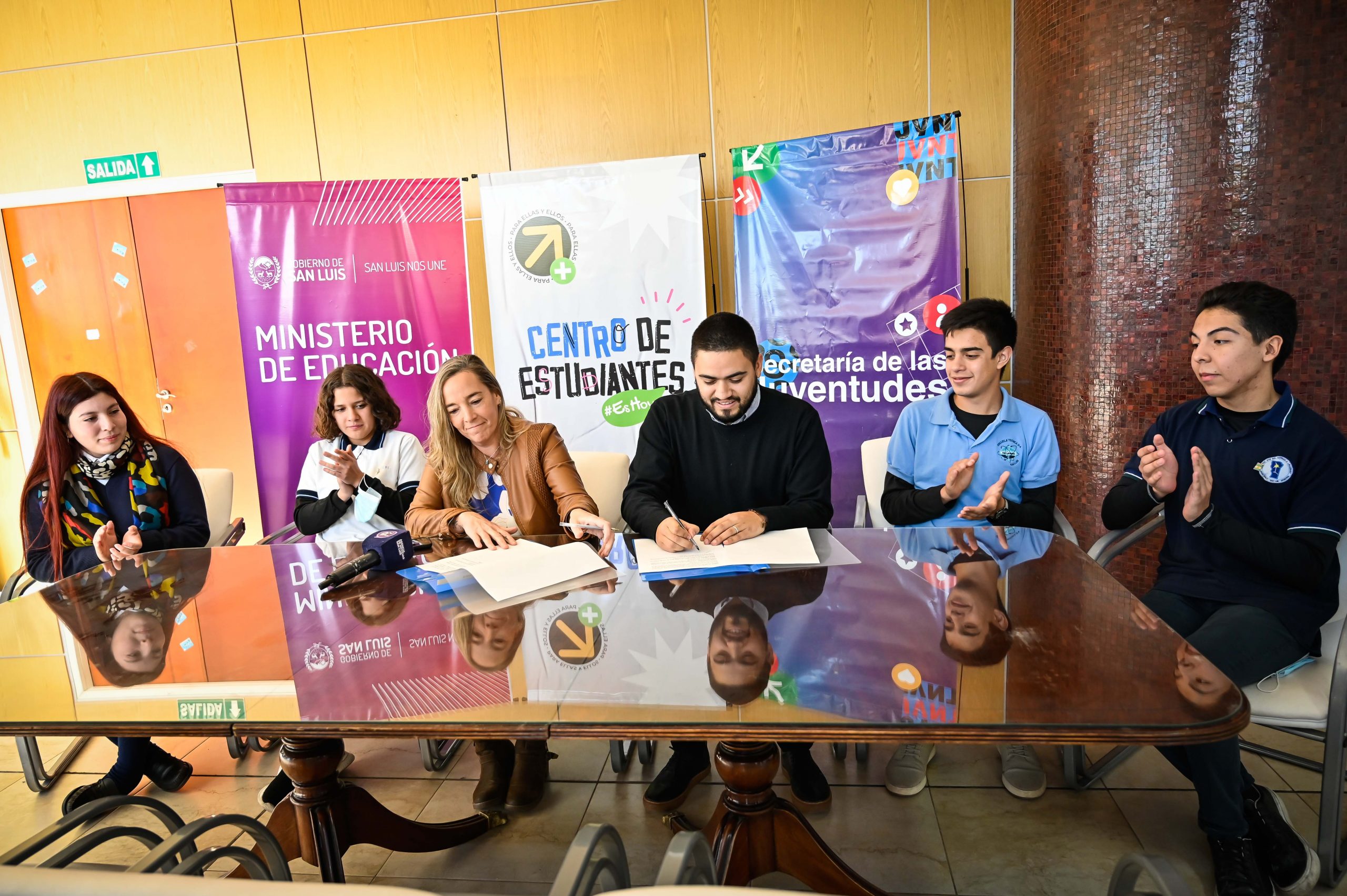 centros de estudiantes