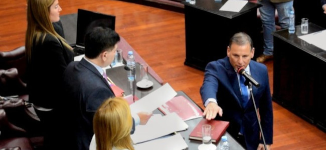 Jura Enrique Ponce