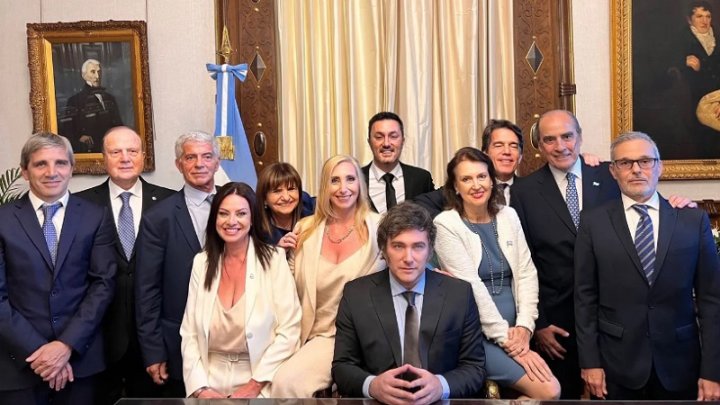 gabinete milei
