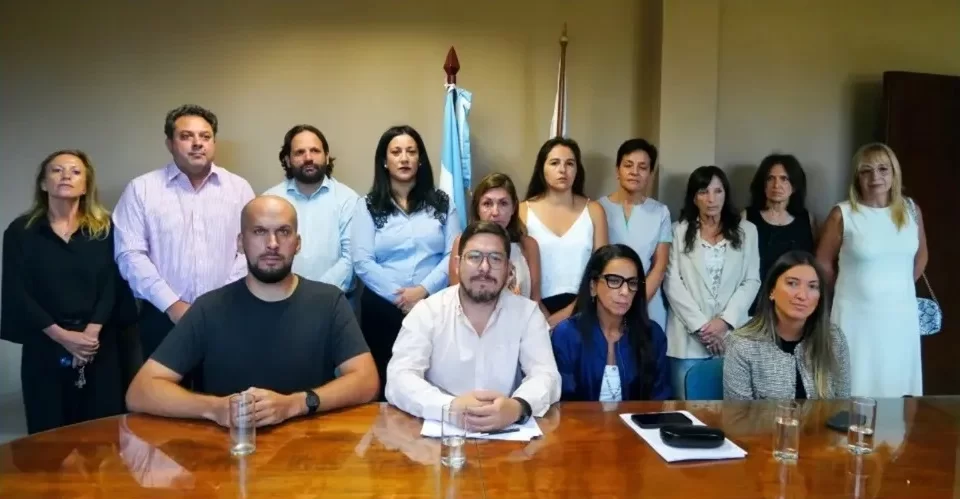 LEGISLADORES