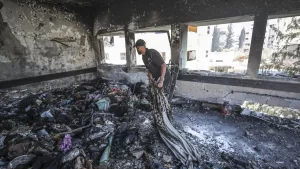 carpa de periodistas bombardeada